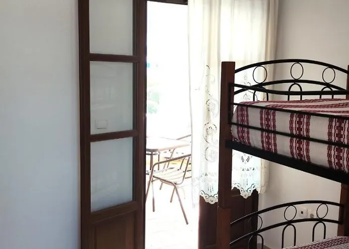 Lägenhet Votsalo House Moutsoúna