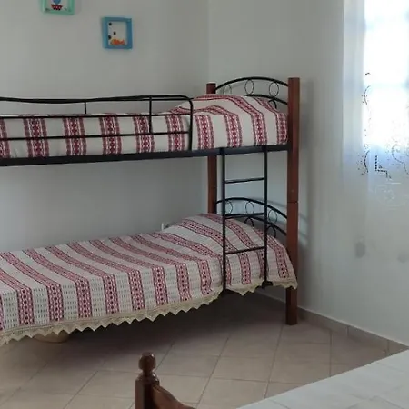 Appartement Votsalo House *